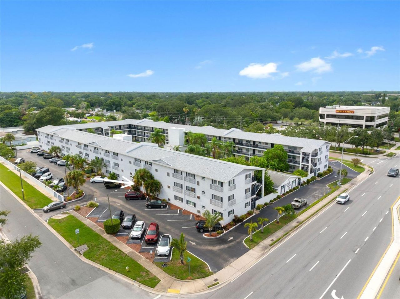 4050 4th Street N, Unit 104, Saint Petersburg, FL 33703 Photo