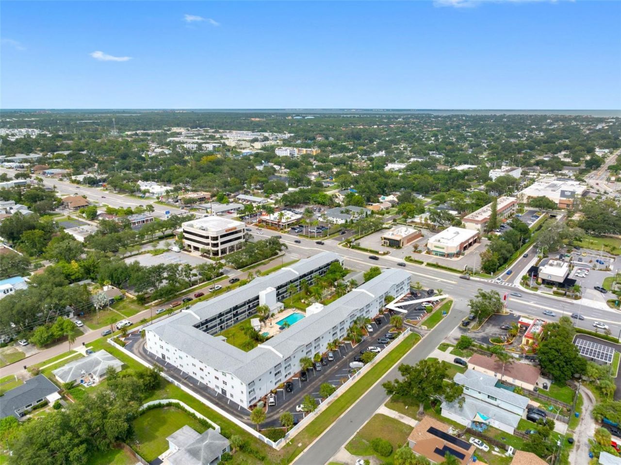 4050 4th Street N, Unit 104, Saint Petersburg, FL 33703 Photo