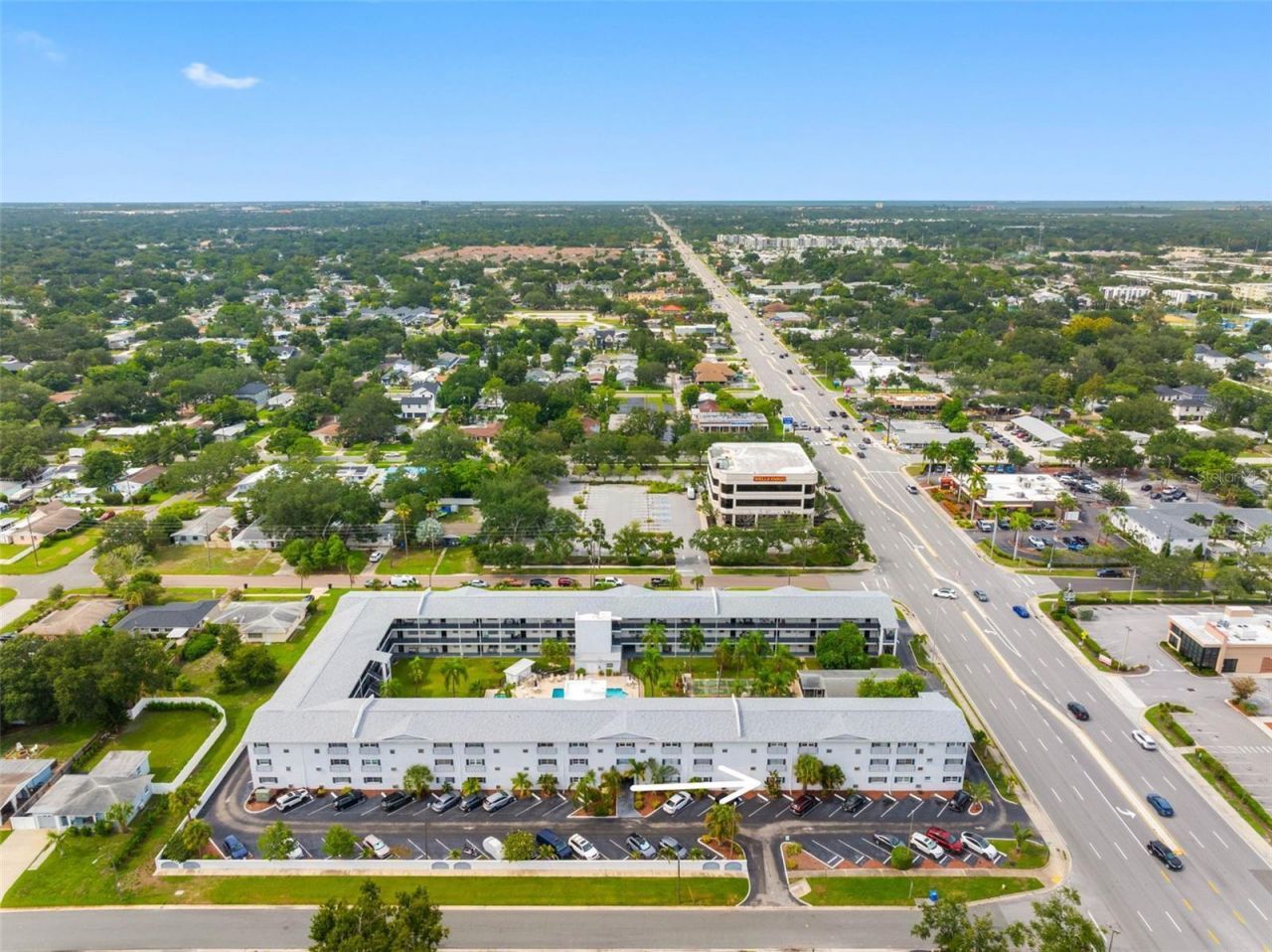 4050 4th Street N, Unit 104, Saint Petersburg, FL 33703 Photo