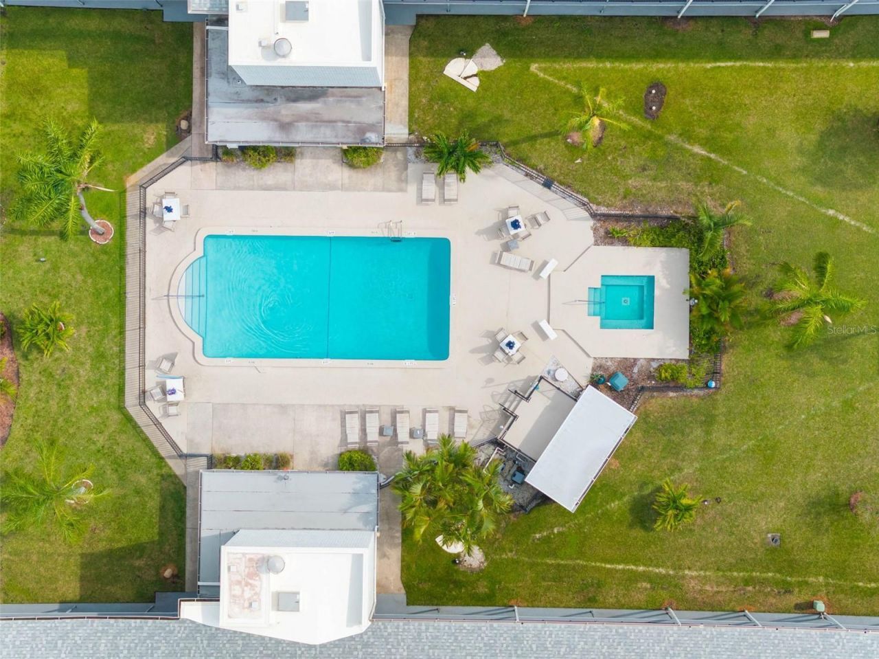 4050 4th Street N, Unit 104, Saint Petersburg, FL 33703 Photo