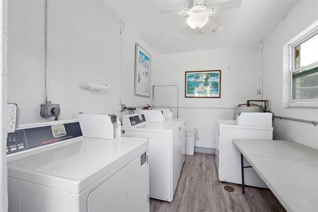 4050 4th Street N, Unit 104, Saint Petersburg, FL 33703 Photo