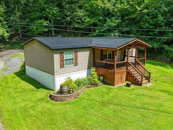 198 HURRICANE BRANCH ROAD, JESSE, WV 25845