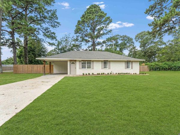 18119 Conthia St, Prairieville, LA 70769