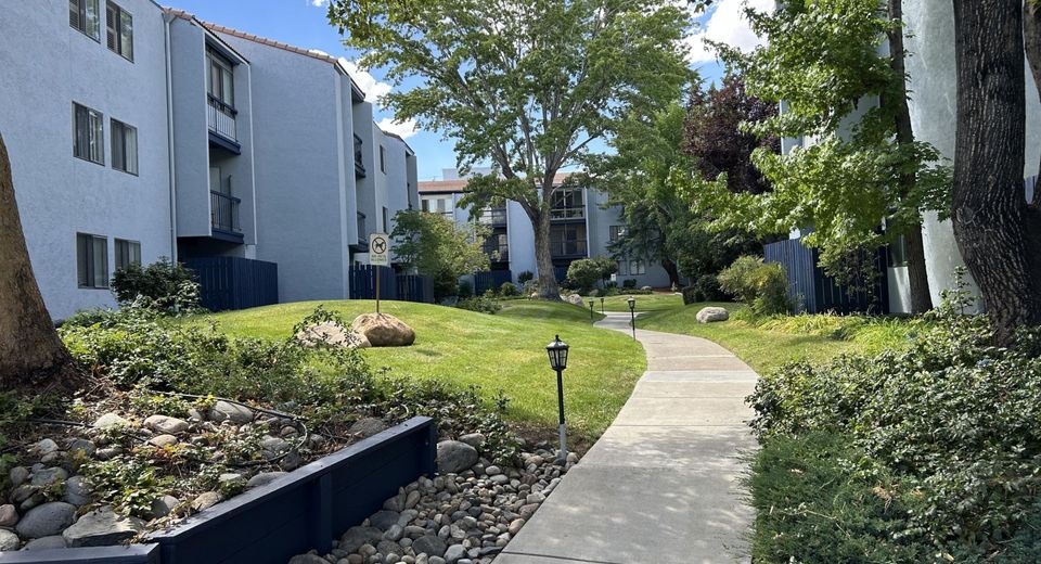 2700 Plumas Street, Unit 113, Reno, NV 89509 Photo