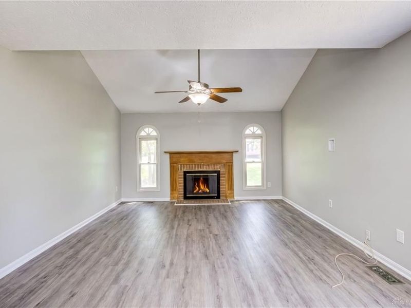 7497 Rolling Meadows Drive, West Chester Township, OH 45069 Photo 12