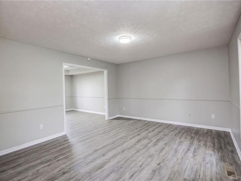 7497 Rolling Meadows Drive, West Chester Township, OH 45069 Photo 5