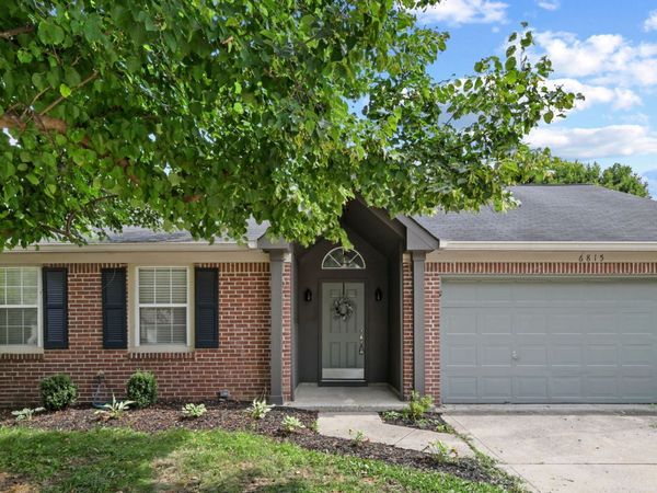 6815 Cherry Laurel Lane, Fishers, IN 46038