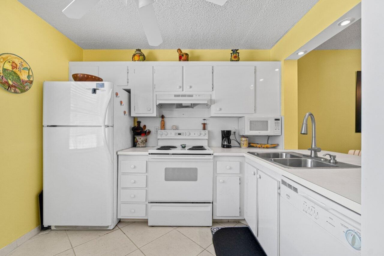 911 Gardenia Drive, Unit 249, Delray Beach, FL 33483 Photo