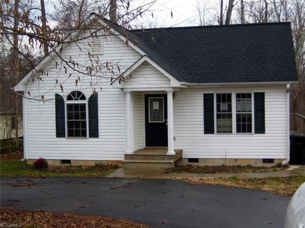 2864 Maple Avenue , Burlington, NC 27215