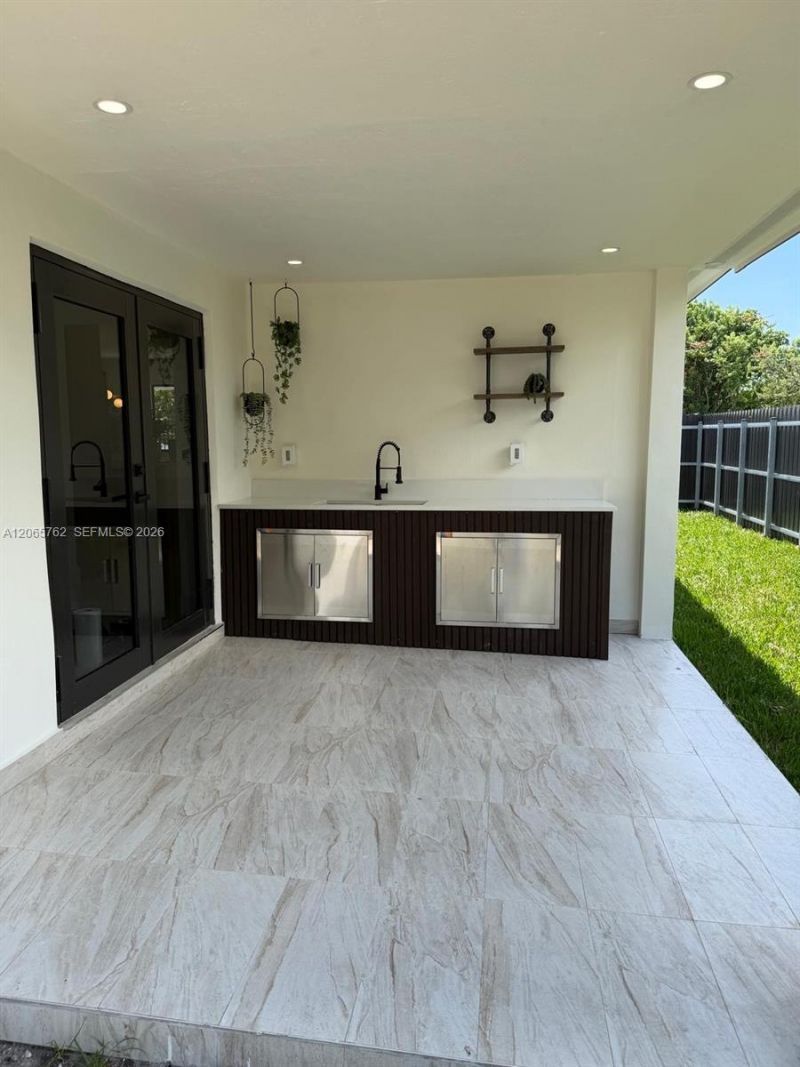 1055 NW 143rd St , Miami, FL 33168 Photo
