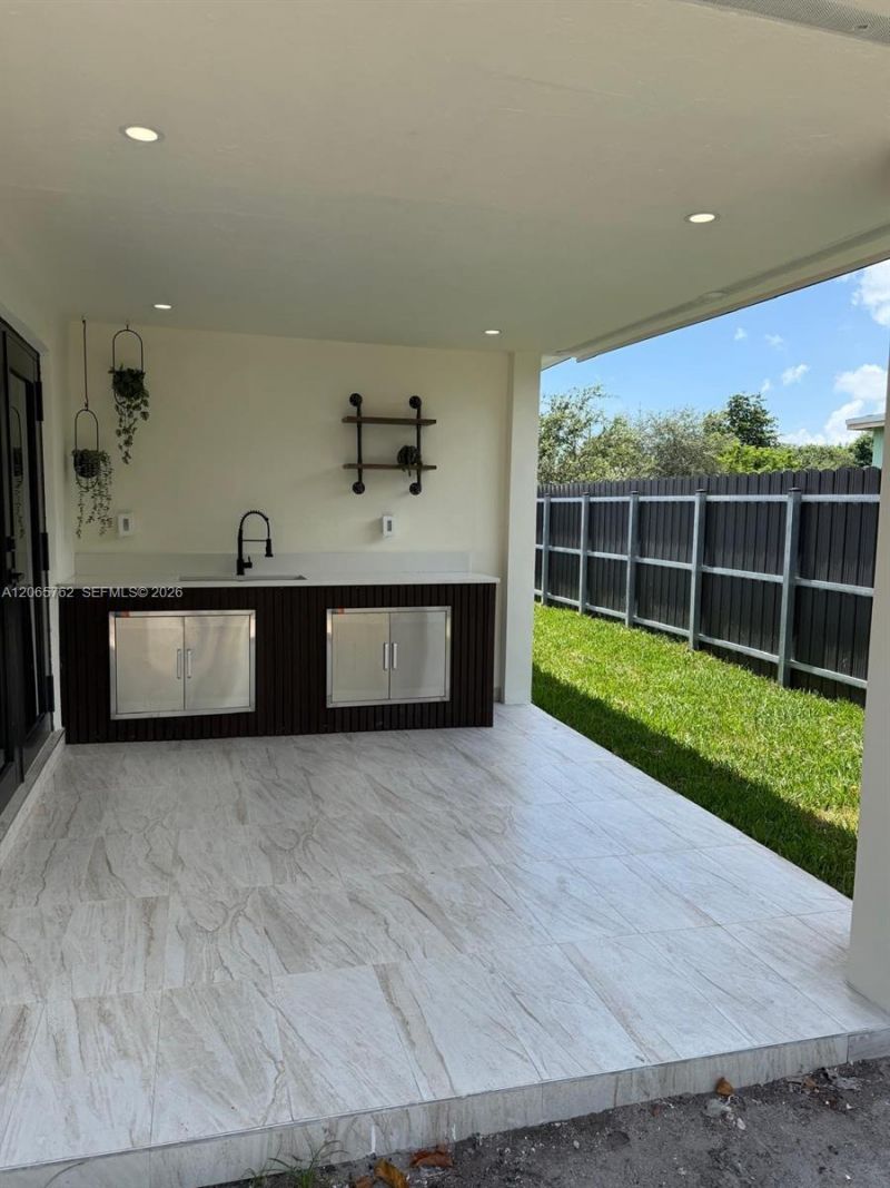 1055 NW 143rd St , Miami, FL 33168 Photo