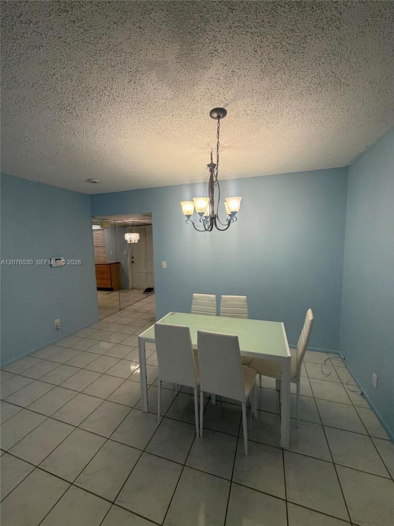 2751 N Palm Aire Dr, Unit 502, Pompano Beach, FL 33069 Photo