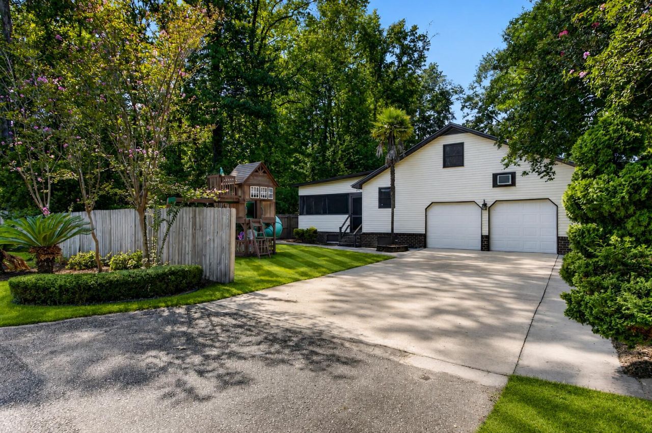 295 Forest Circle Photo 28
