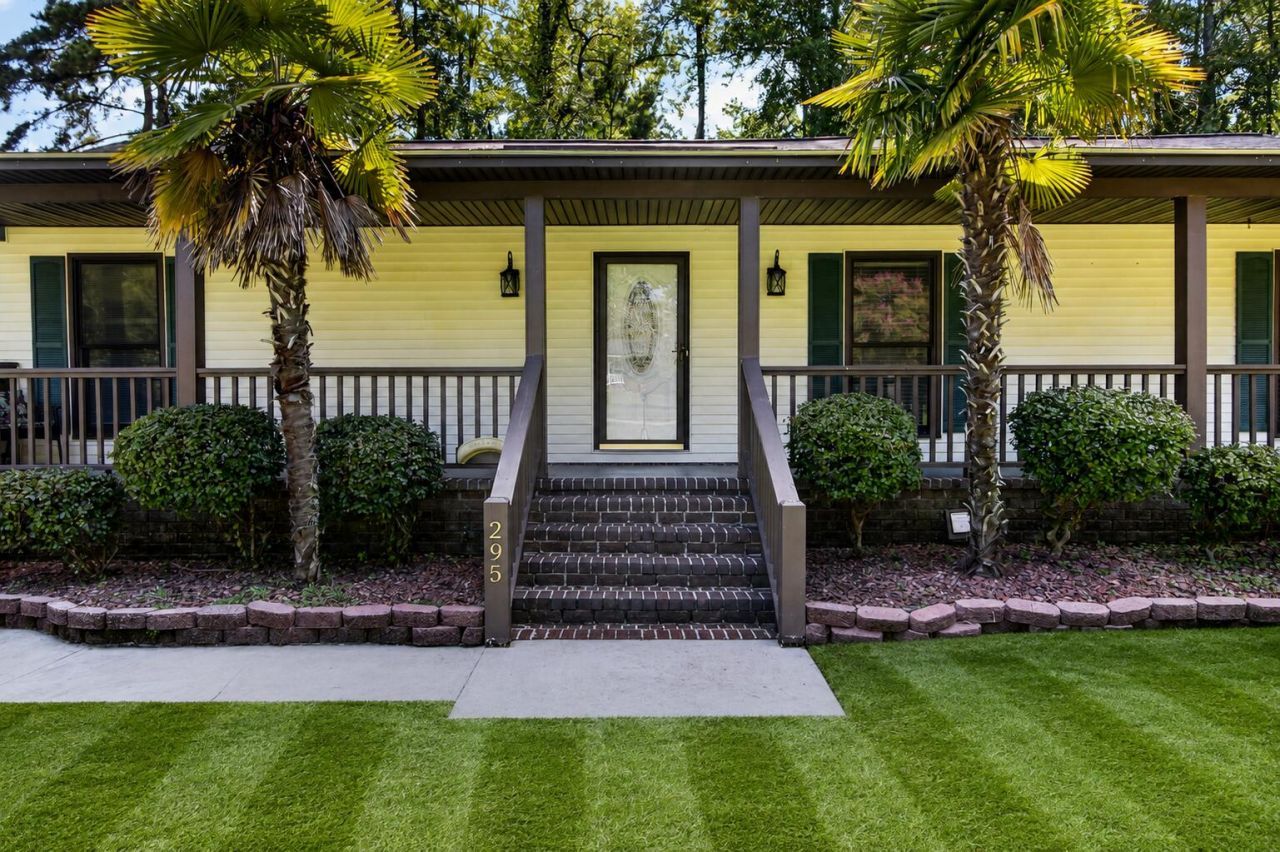 295 Forest Circle Photo 30