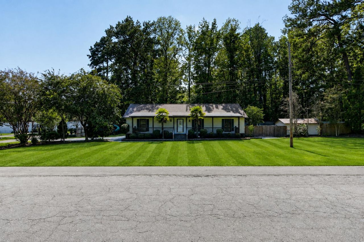 295 Forest Circle Photo 32