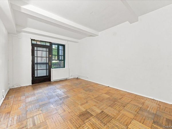 1589 Unionport Road , Unit ME, Bronx, NY 10462