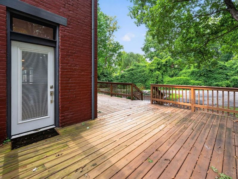 1586 Spring Lawn Avenue, Cincinnati, OH 45223 Photo 20