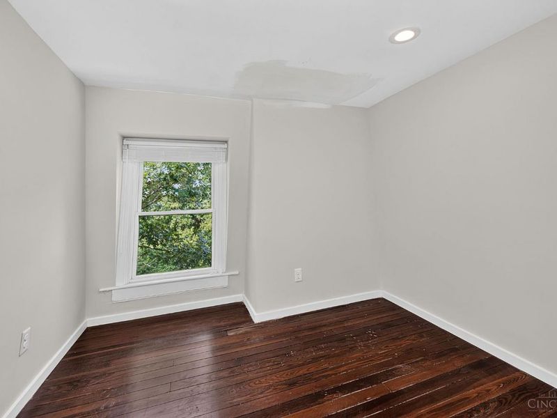 1586 Spring Lawn Avenue, Cincinnati, OH 45223 Photo 36