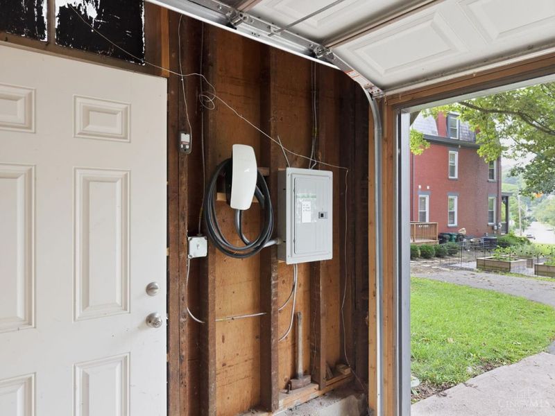 1586 Spring Lawn Avenue, Cincinnati, OH 45223 Photo 49