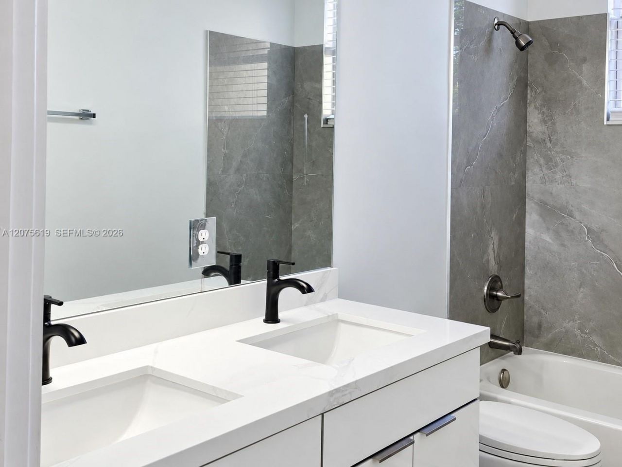 1934 NE 3rd, Unit Ct, Homestead, FL 33033 Photo