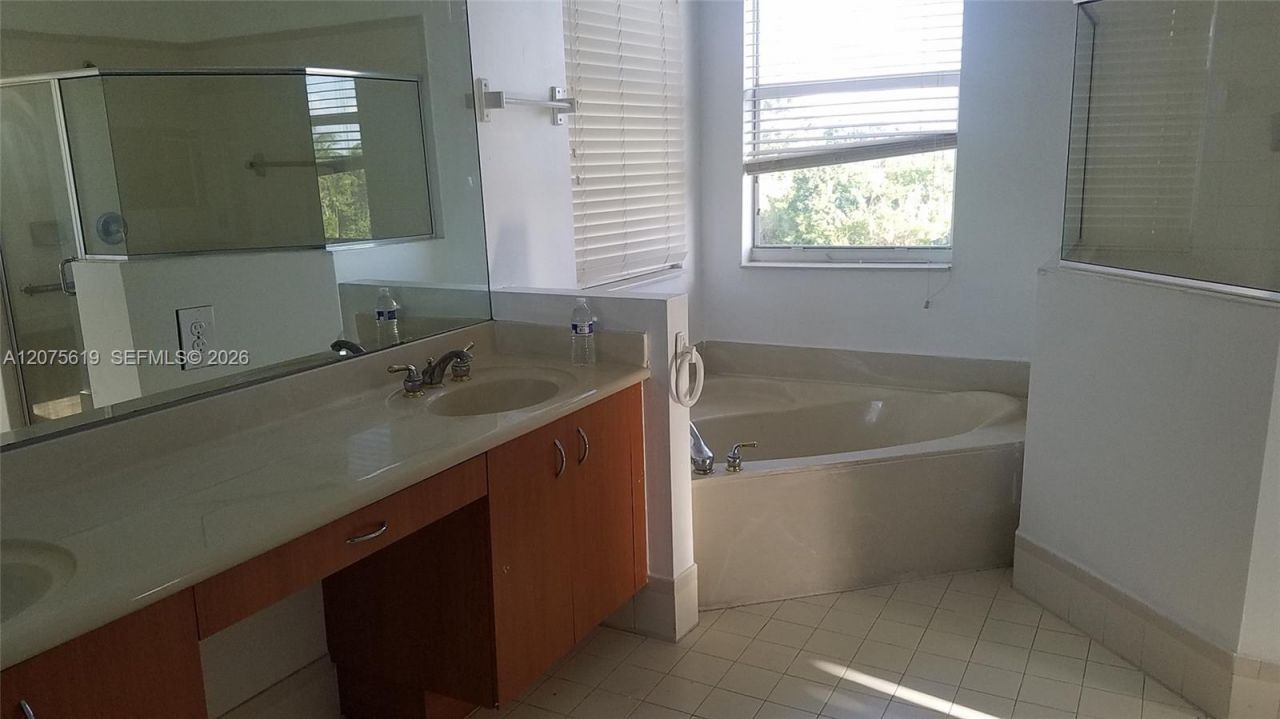 1934 NE 3rd, Unit Ct, Homestead, FL 33033 Photo