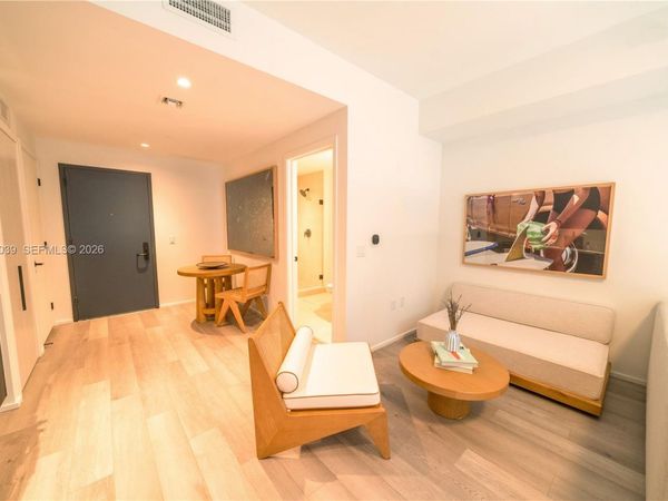 176 NW 25th St , Unit 449, Miami, FL 33127