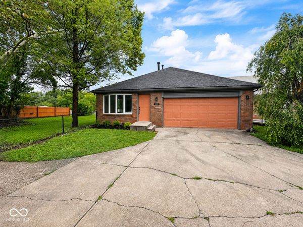 2120 Debello Court , Indianapolis, IN 46214