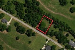 1354 Tennis Lane photo 4
