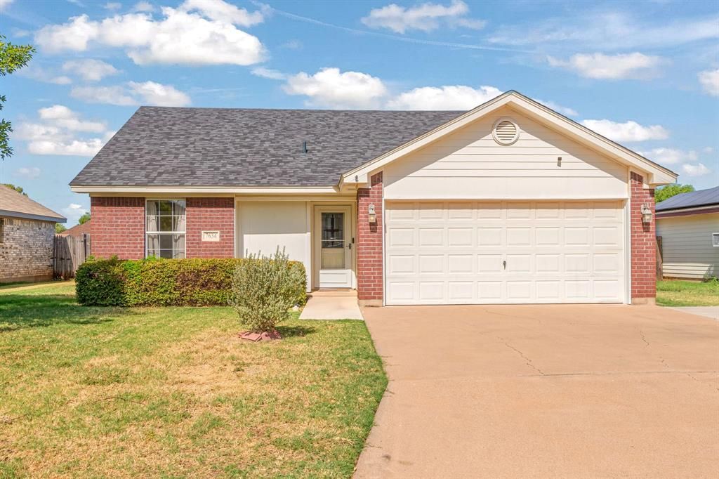 7634 Patricia Lane, Abilene, TX 79606 Main Photo