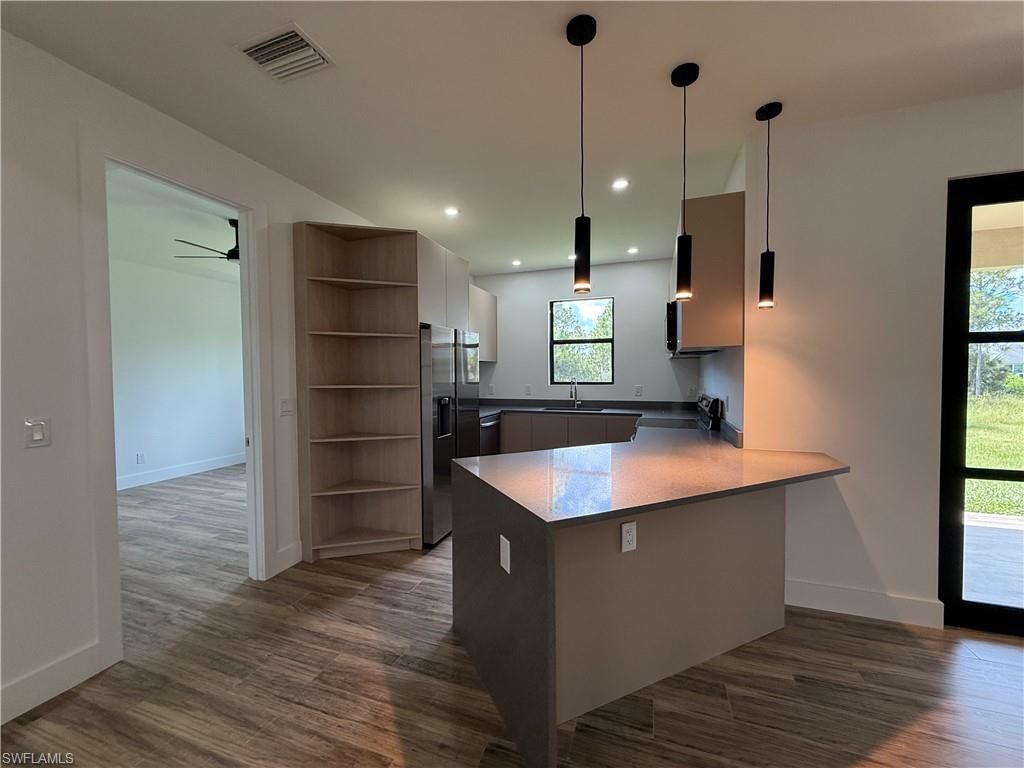 469 Woodman Dr, Lehigh Acres, FL 33972 Photo