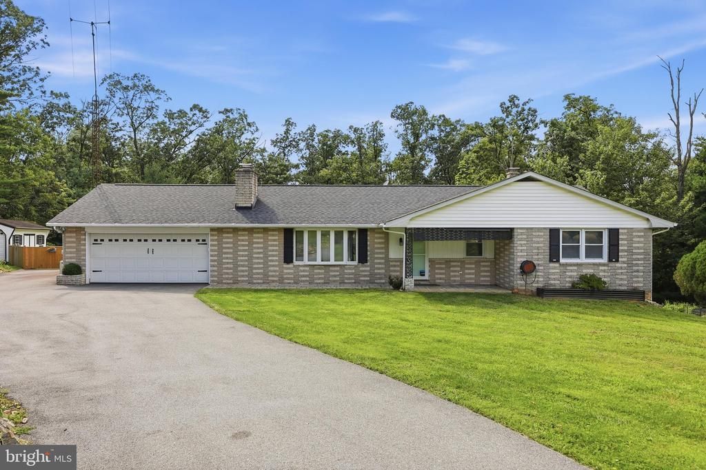 21874 BOONSBORO MOUNTAIN ROAD , BOONSBORO, MD 21713