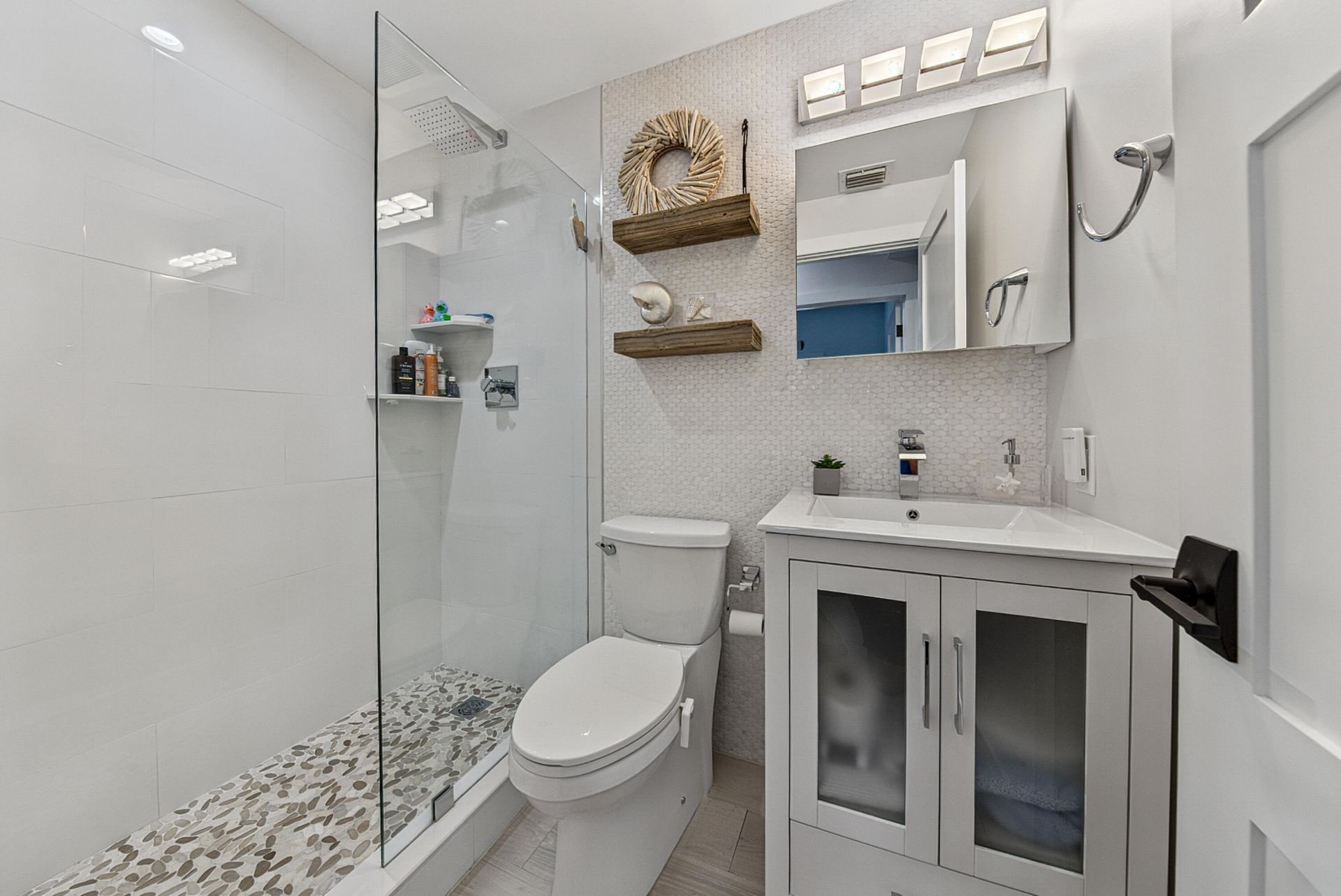 1556 S Ocean Lane, Unit 204, Fort Lauderdale, FL 33316 Photo