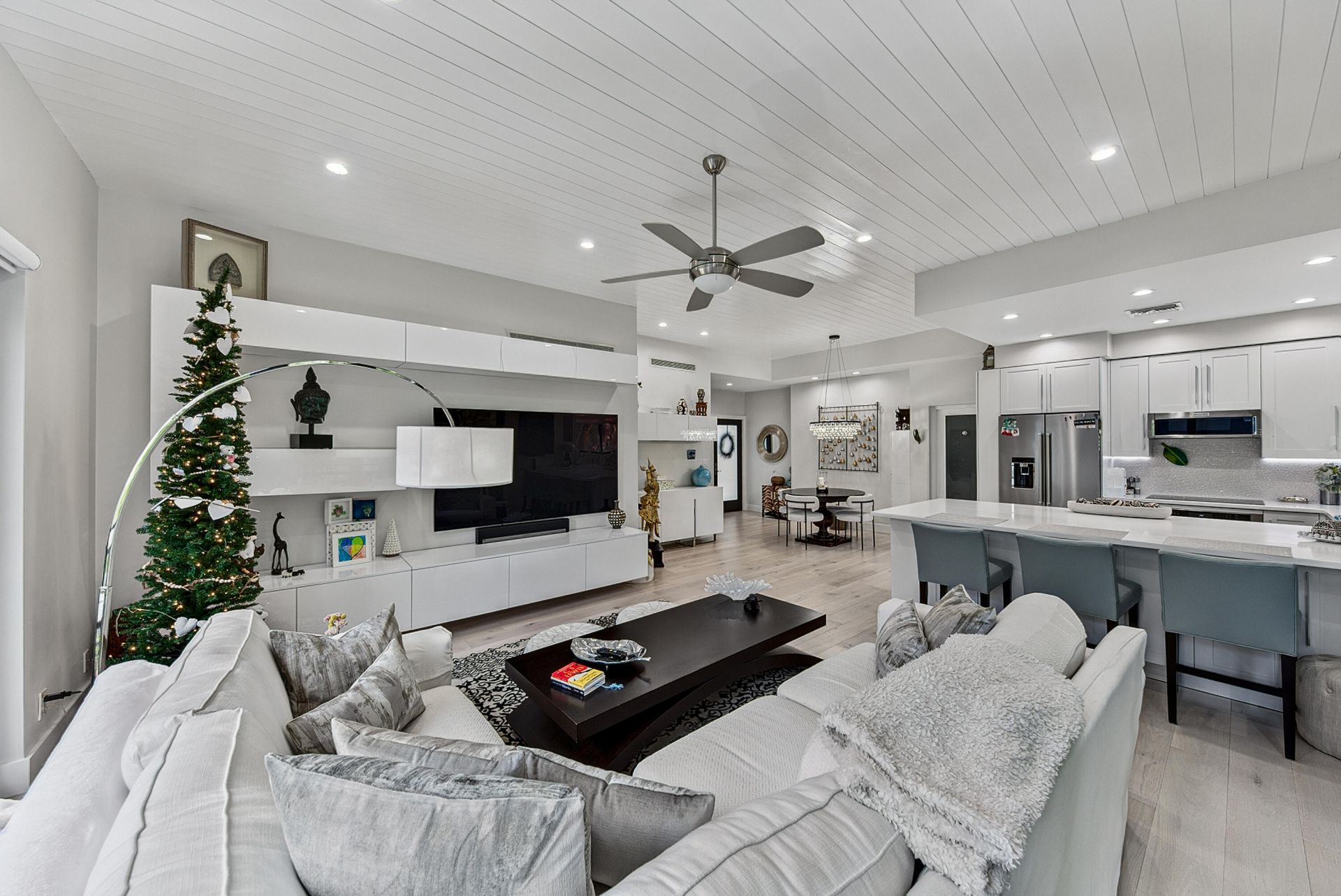 1556 S Ocean Lane, Unit 204, Fort Lauderdale, FL 33316 Photo