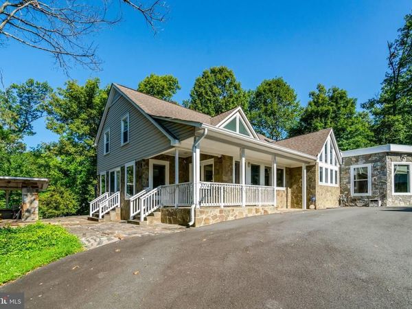 3714 HUMMER ROAD, ANNANDALE, VA 22003