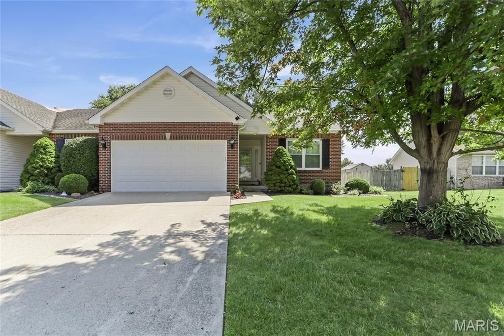 3240 Jared Drive , Swansea, IL 62226 Main Photo