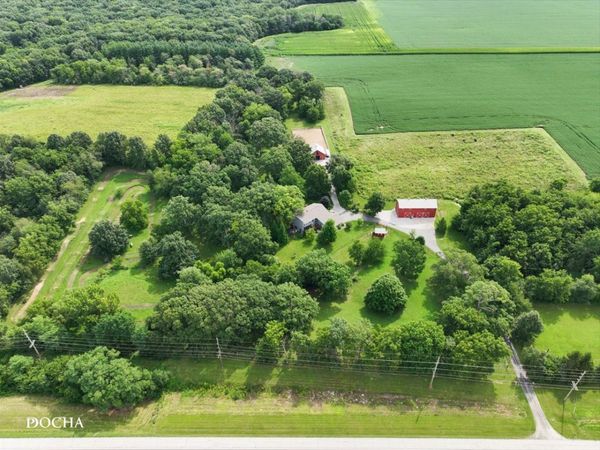 2796 US Highway 51 Highway , Clinton, IL 61727