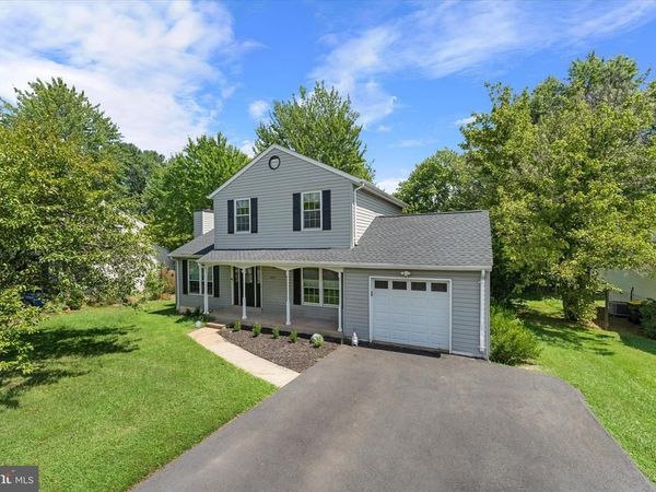 1465 KINGSTREAM DRIVE, HERNDON, VA 20170
