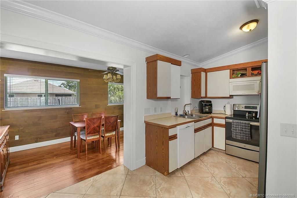 537 NW Billiar Avenue, Port Saint Lucie, FL 34983 Photo