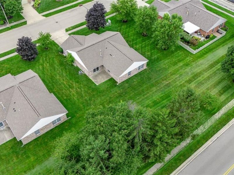 1892 Sulky Trail, Miamisburg, OH 45342 Photo 4