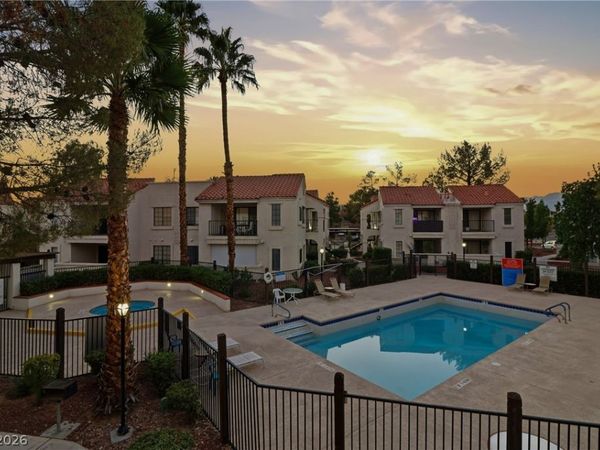 4836 Nara Vista Way , Unit 204, Las Vegas, NV 89103