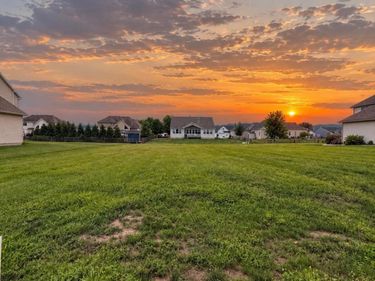 1086 Springcrest Drive, Waterville, OH 43566