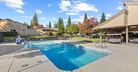 5120 Village Oaks Dr, Rocklin, CA 95677 Photo
