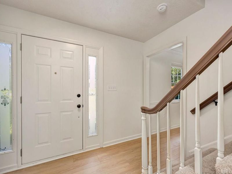 7764 Rolling Meadows Drive, West Chester, OH 45069 Photo 4