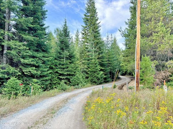 434 Parsons Dr , Priest River, ID 83856