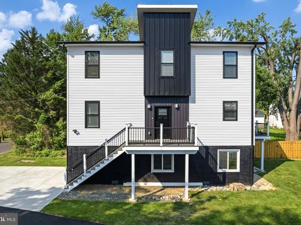 2370 RANDOLPH STREET, HUNTINGDON VALLEY, PA 19006