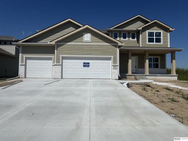 20810 Vernon Avenue, Elkhorn, NE 68022