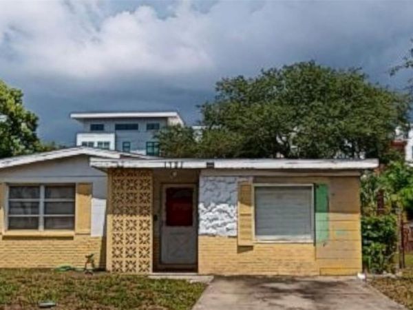 1721 W NORTH B STREET, TAMPA, FL 33606