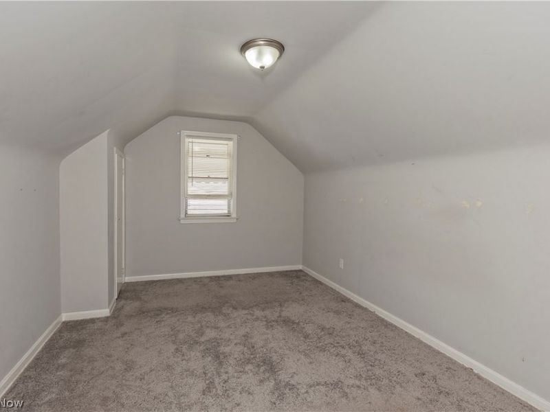 8207 Garfield Boulevard , Garfield Heights, OH 44125 Photo 17