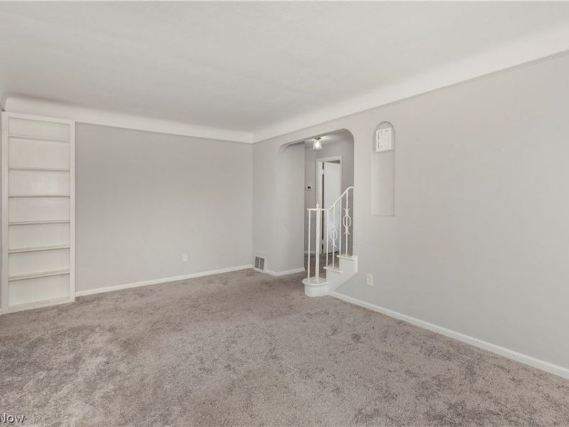 8207 Garfield Boulevard , Garfield Heights, OH 44125 Photo 7