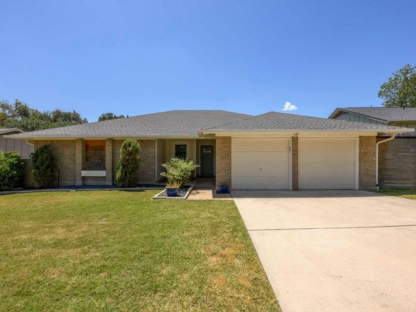 2717 Charlesworth DR, Austin, TX 78745